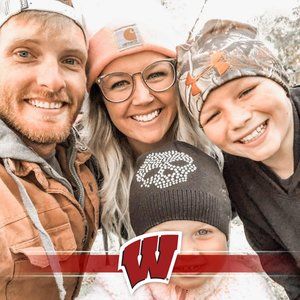 Meet your Posher, Cody